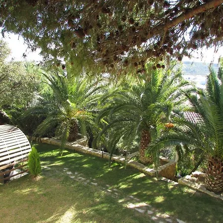 Le Clos Des Chevaliers *