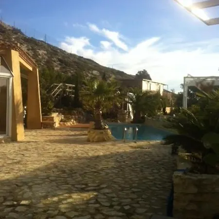 דירה Le Clos Des Chevaliers נרבון