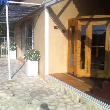 Le Clos Des Chevaliers Apartment